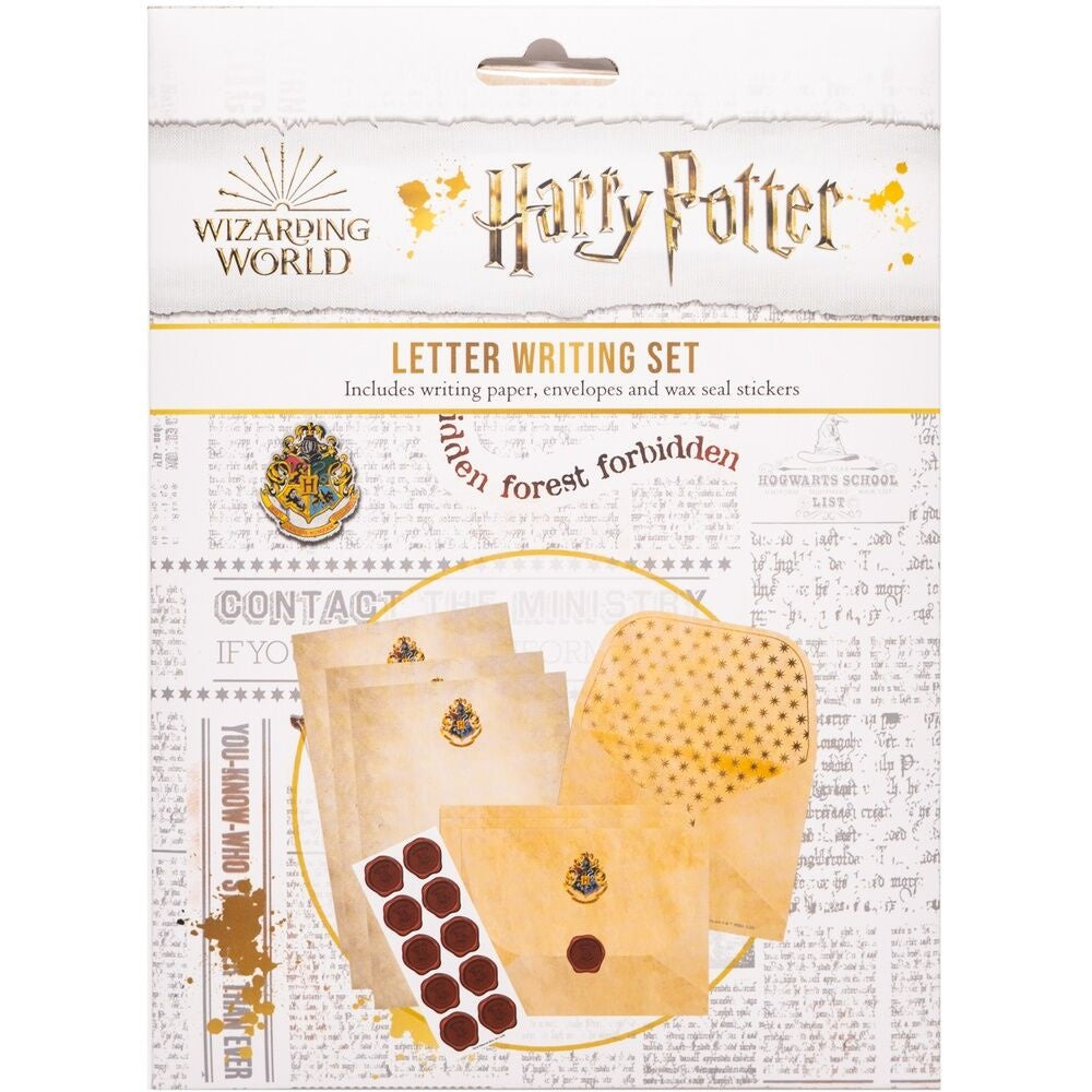 Harry Potter skrivset med penna, bläck och papper