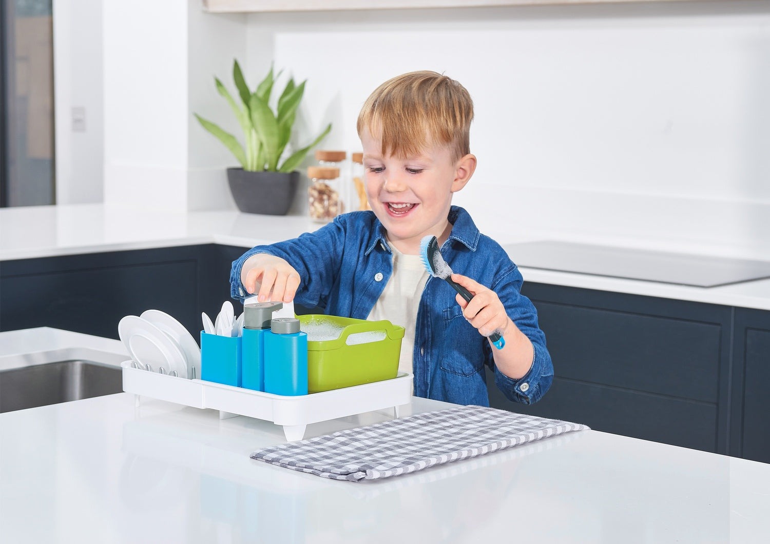 Jag ber om ursäkt, jag behöver den ursprungliga produkttiteln för att kunna tillhandahålla en omskriven version. Kan ni vänligen tillhandahålla den?