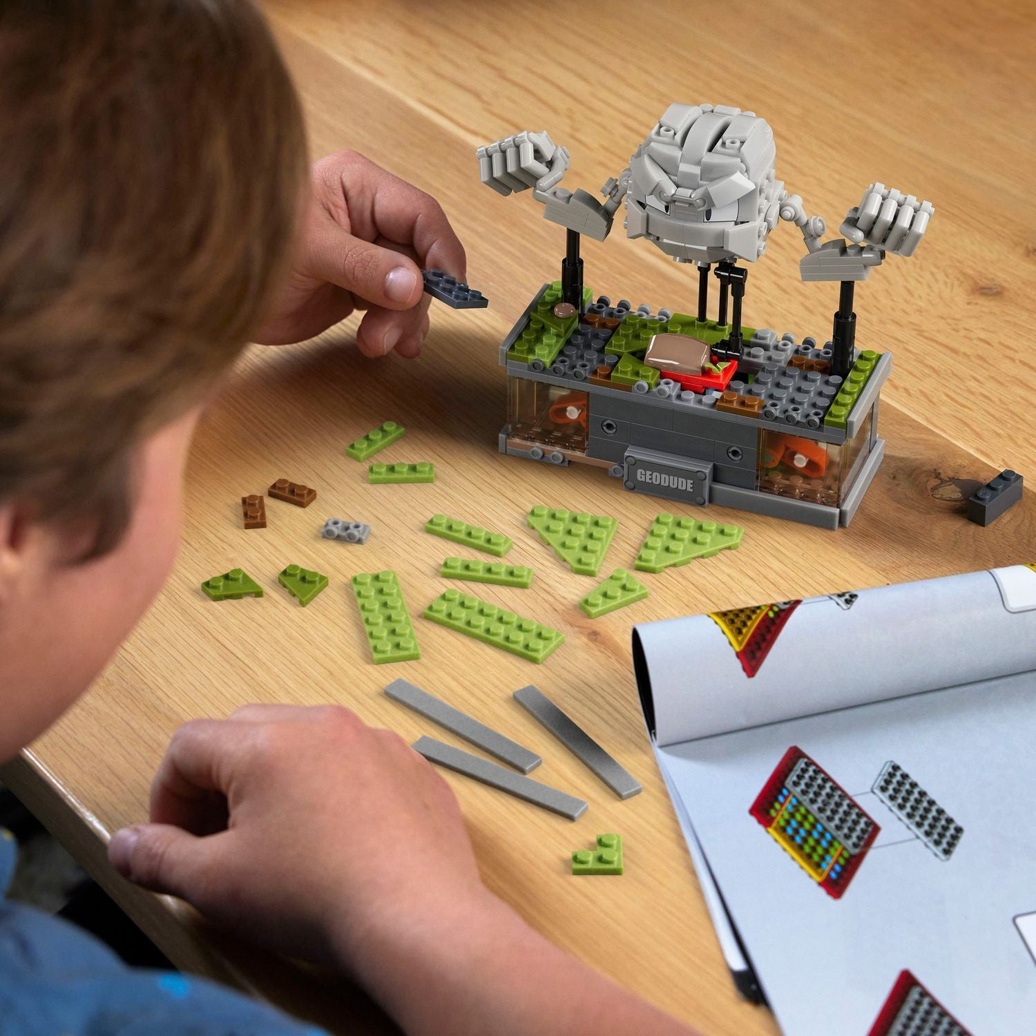 Mega Pokemon Mini Motion Geodude