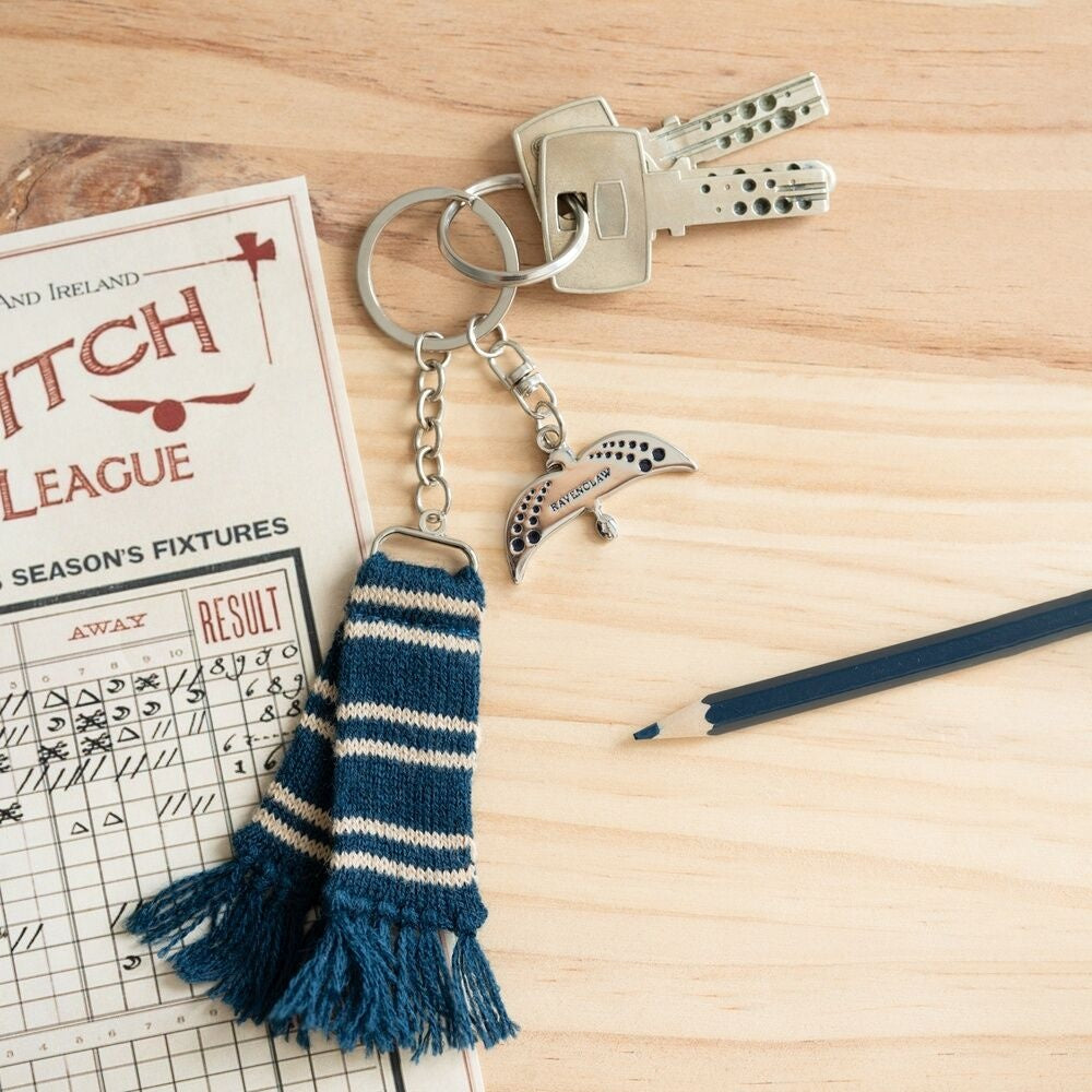 Ravenclaw Scarf Nyckelring för Harry Potter Fans, Samlartillbehör