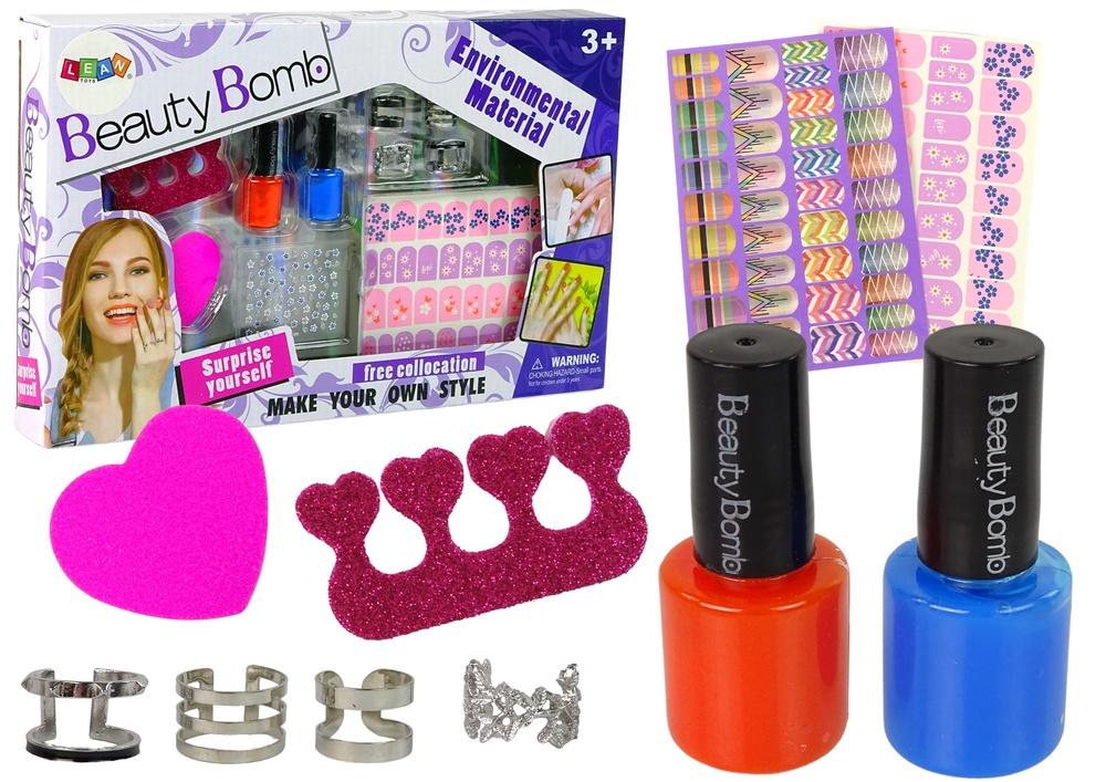 Nail Art Kit för barn: Lacker, glitterklistermärken och ringar