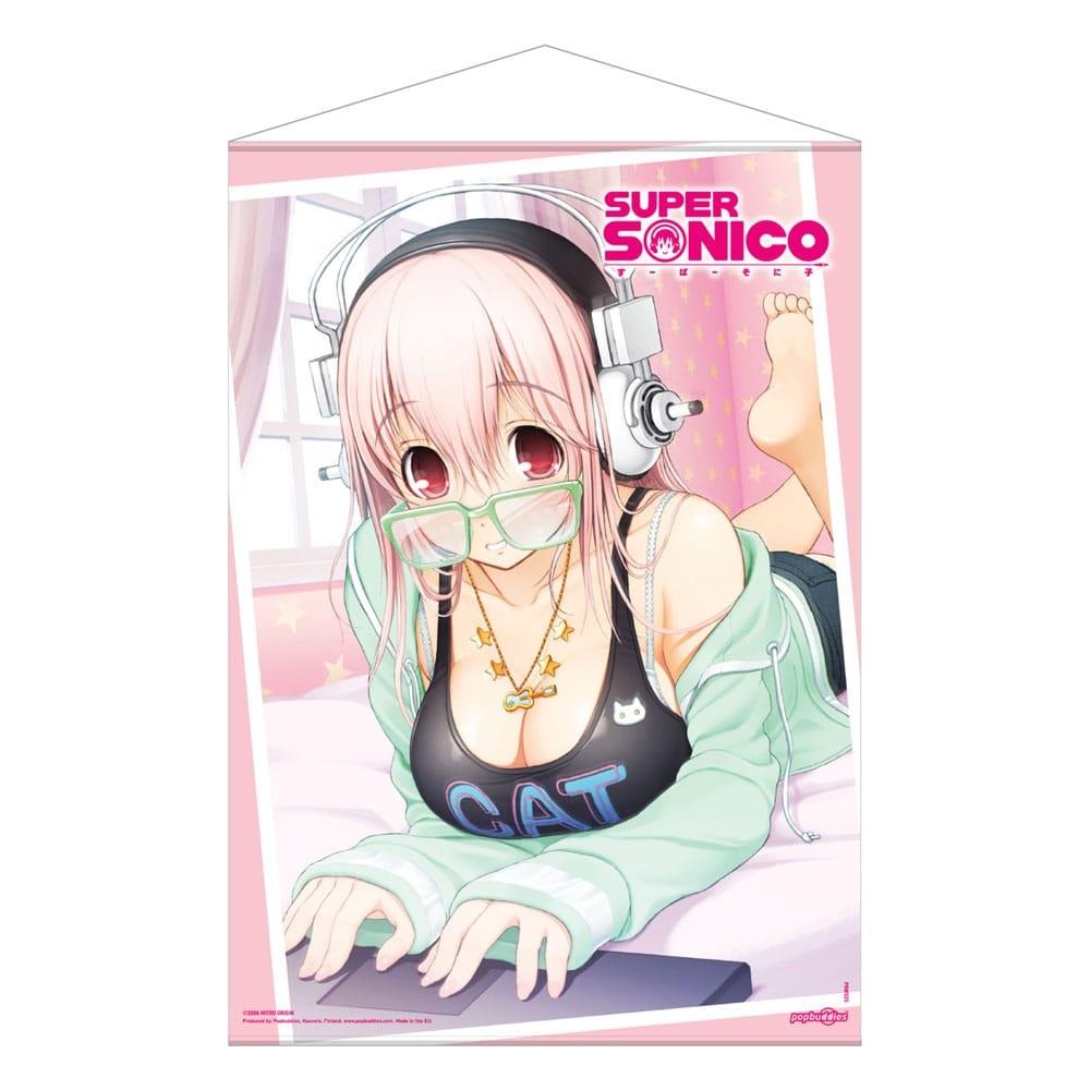 Super Sonico Wallscroll Super Sonico på sin bærbare computer 50 x 70 cm