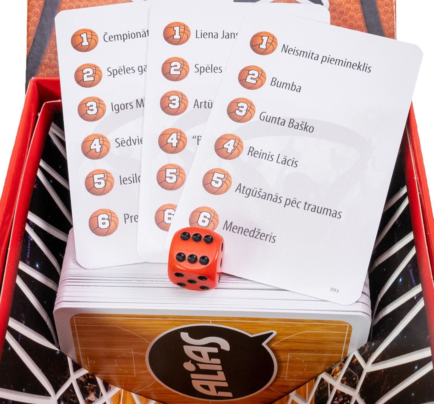 Tactic Boardgame Alias: Basketball (på lettiska språk.)